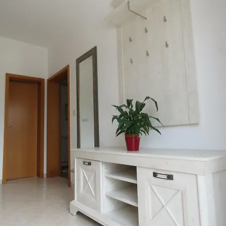 Apartment Apartment Smilje *