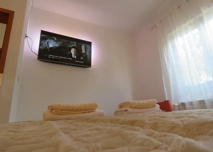 Apartment Smilje Sibenik